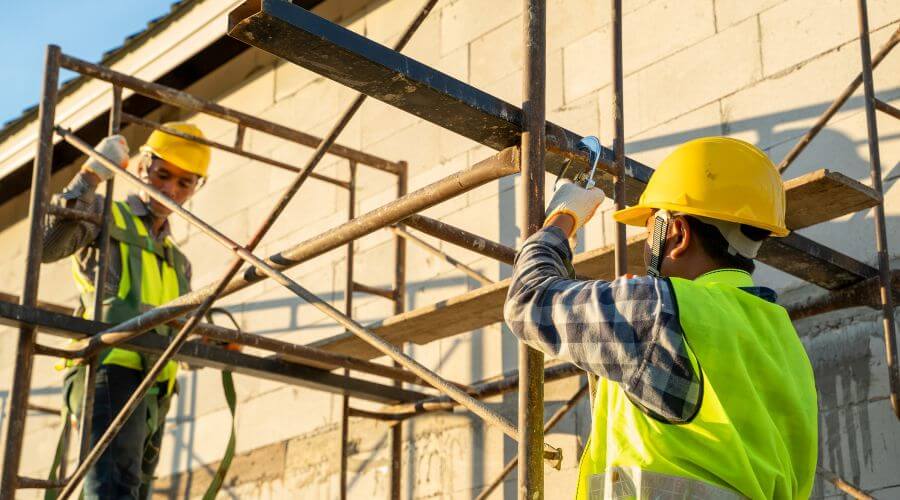 Expert top industrial roofings services in Pomona, IL